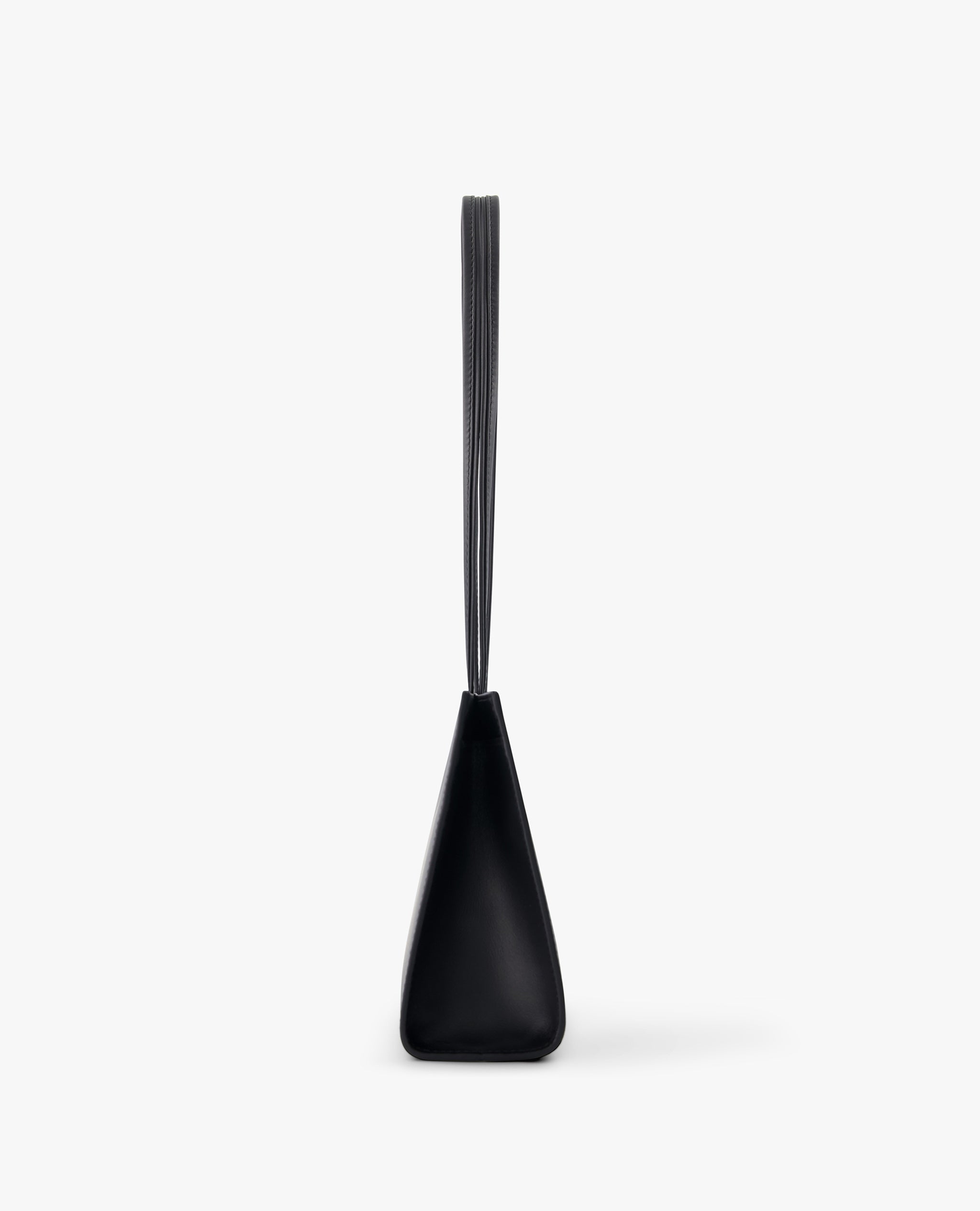 VH MEDIUM BLACK